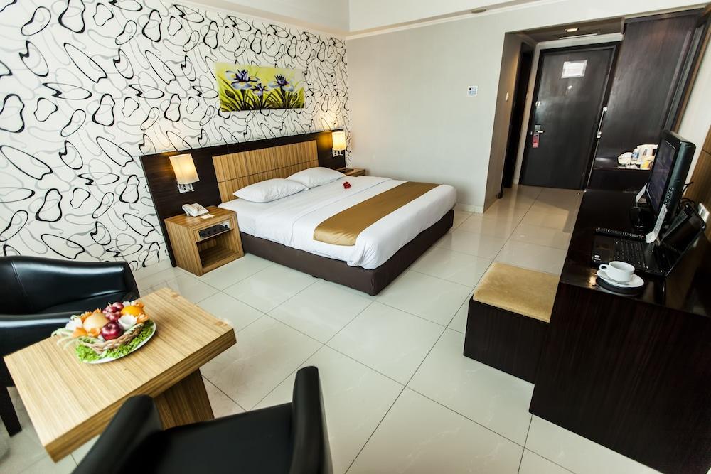 Orchardz Jayakarta Hotel Ngoại thất bức ảnh