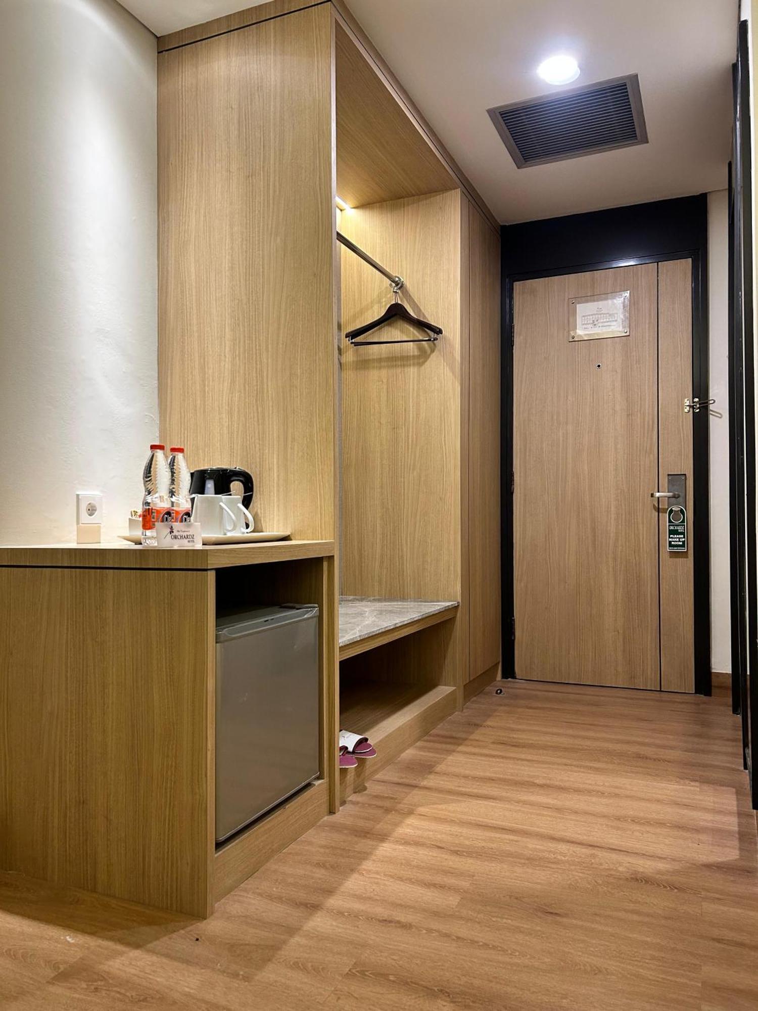 Orchardz Jayakarta Hotel Ngoại thất bức ảnh