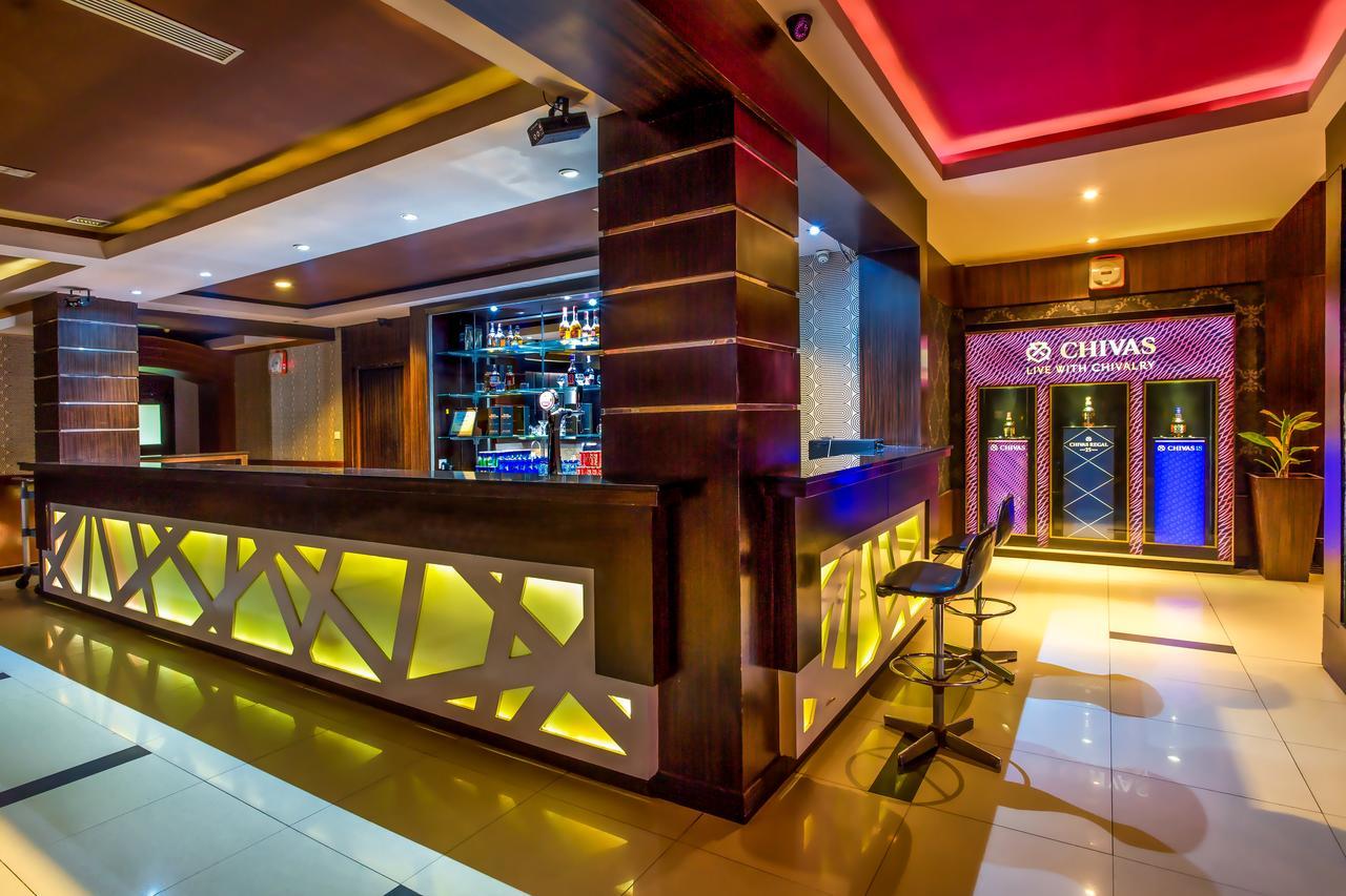 Orchardz Jayakarta Hotel Ngoại thất bức ảnh