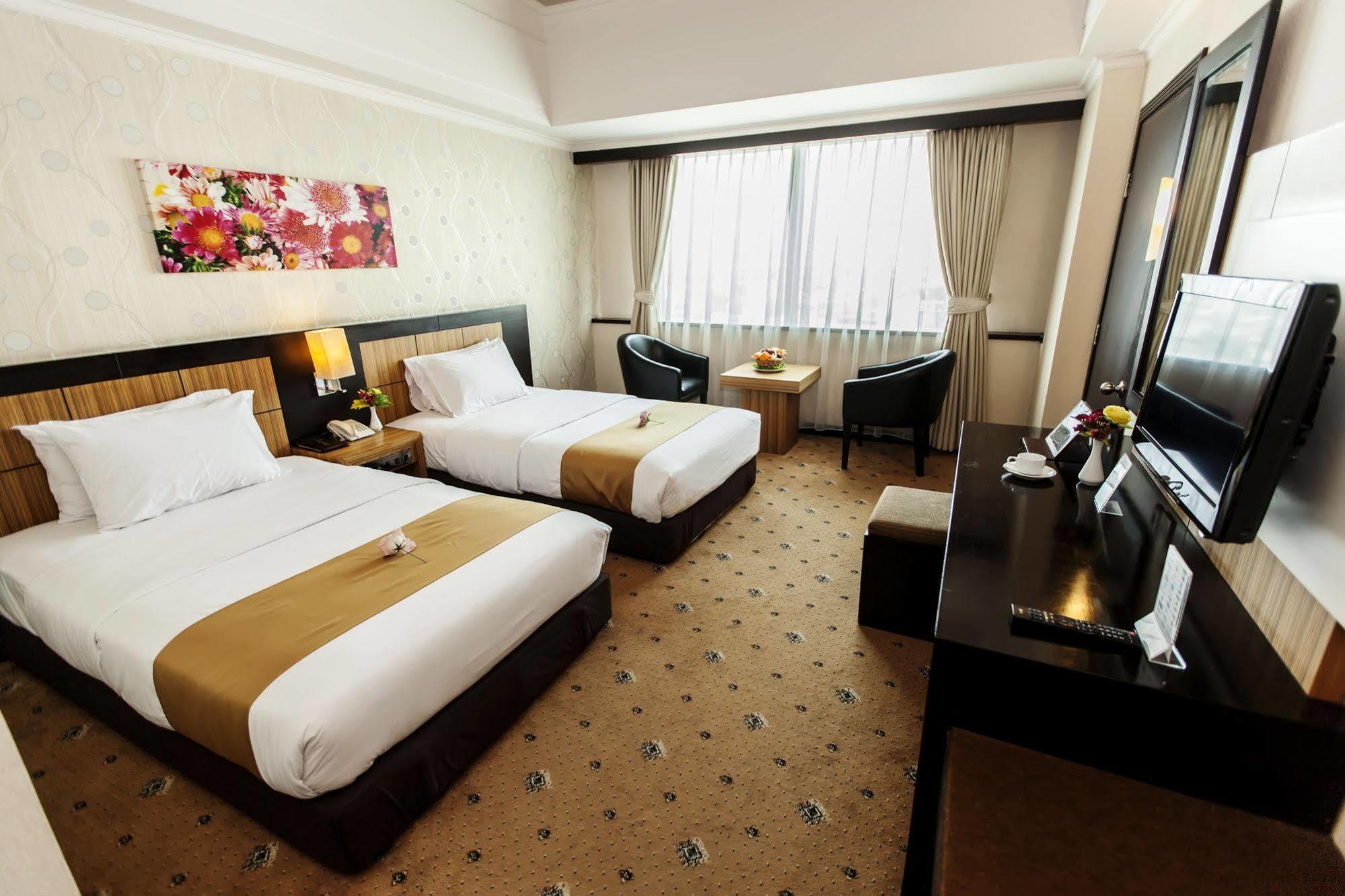Orchardz Jayakarta Hotel Ngoại thất bức ảnh