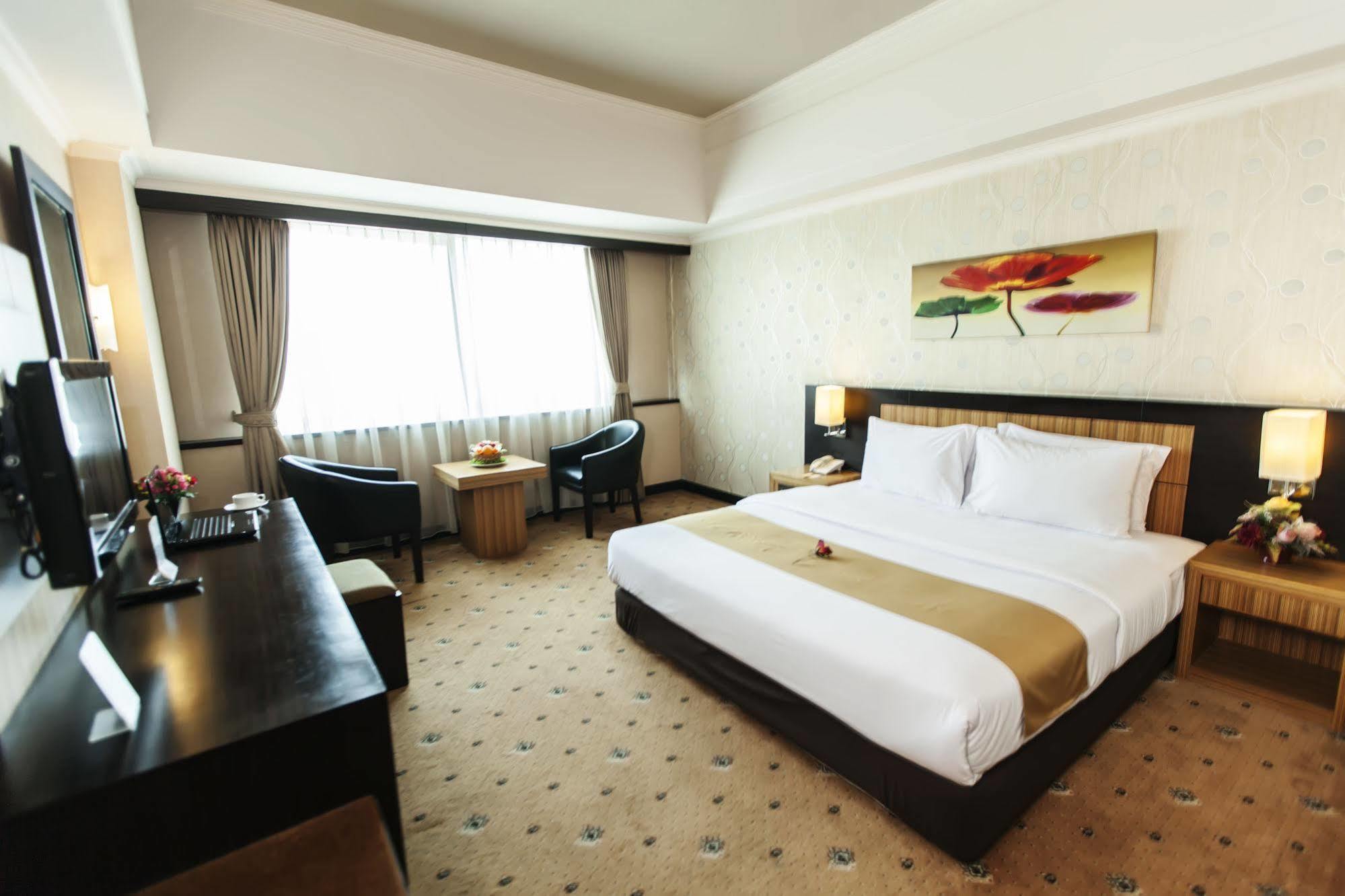 Orchardz Jayakarta Hotel Ngoại thất bức ảnh