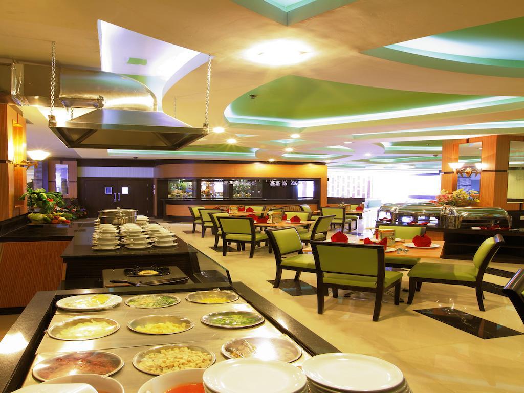 Orchardz Jayakarta Hotel Ngoại thất bức ảnh